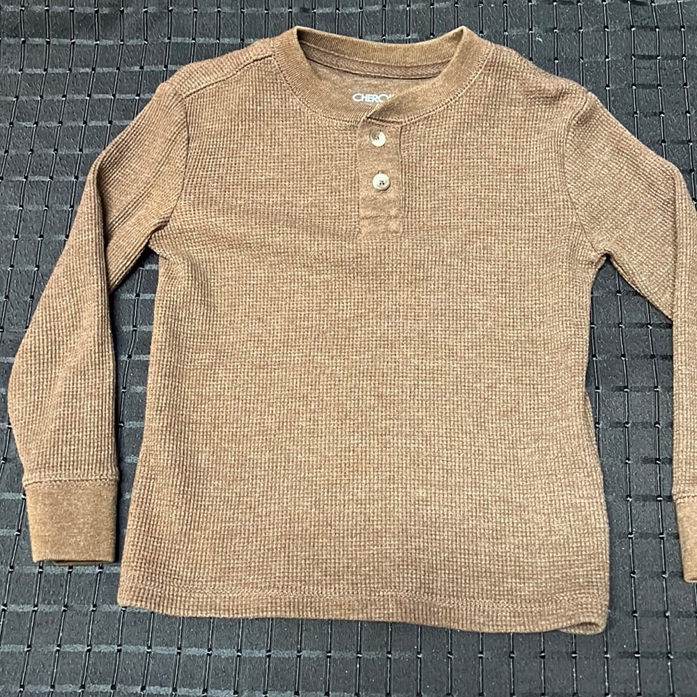 Cherokee Brown Long-sleeve Shirt